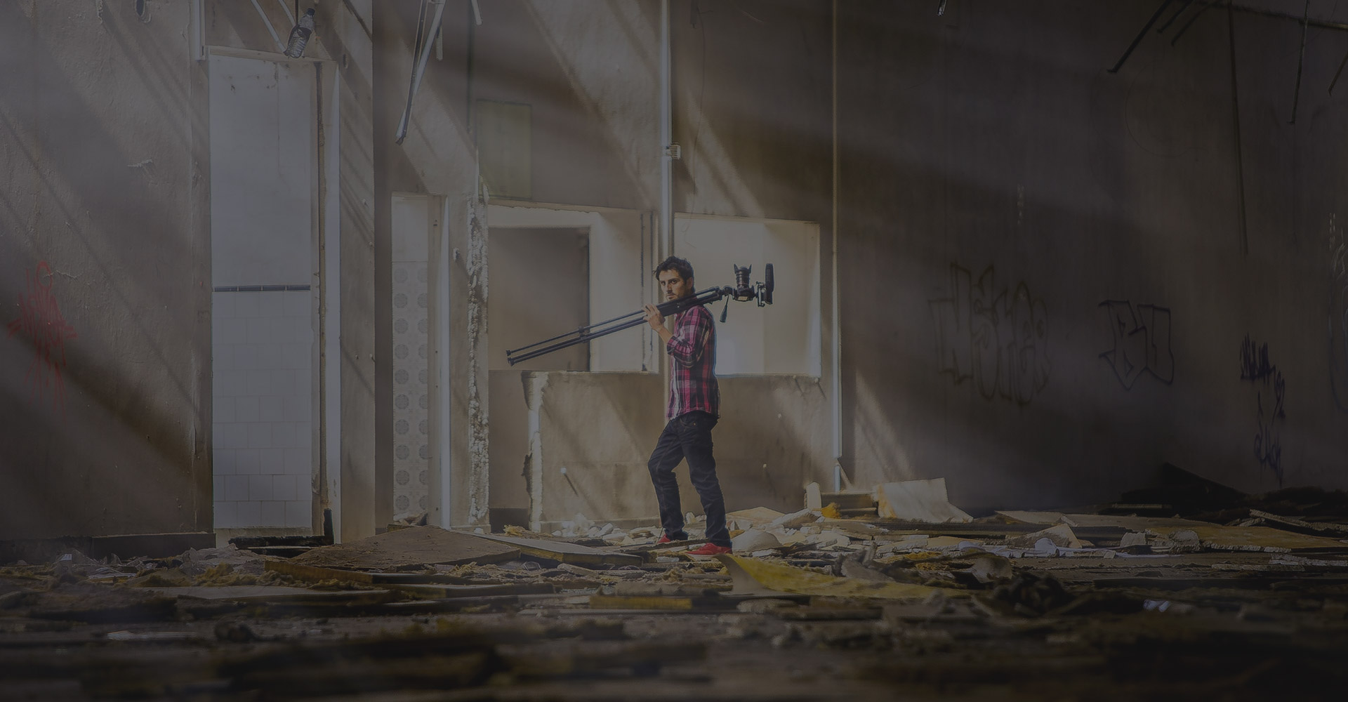 Ryan Pictures background image