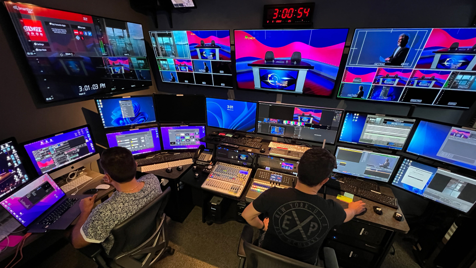 Ryan Pictures background image