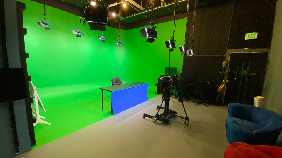 Ryan Pictures background image