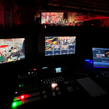 Live 13