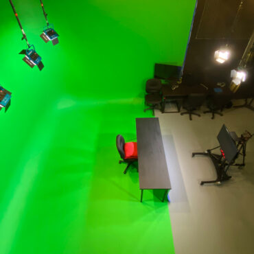 Studio 01
